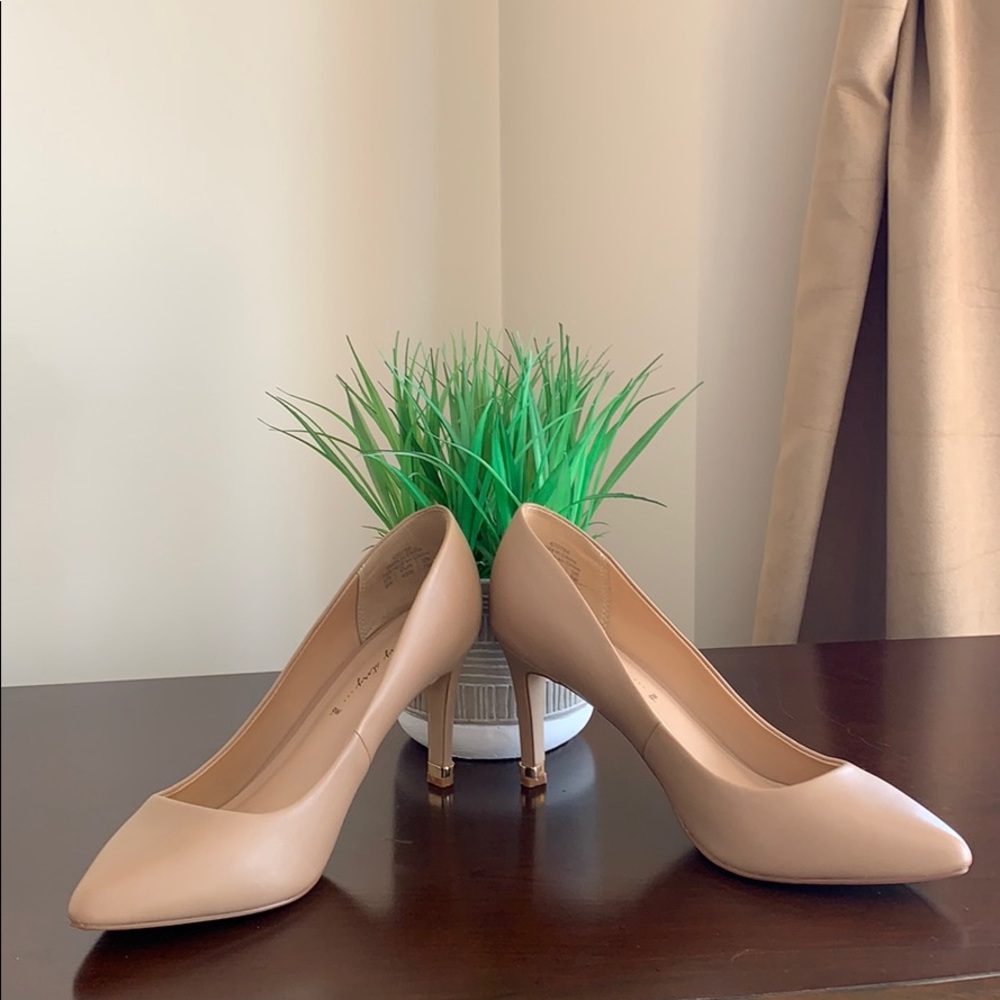 In Every Story Nude S 9W Shoes Bundle and Save 20%